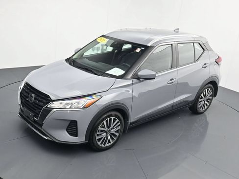 Used 2021 Nissan Kicks SV FWD image 26