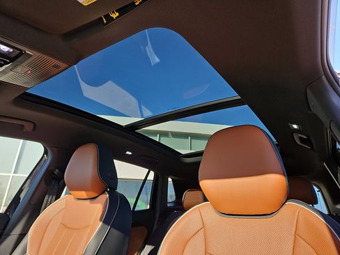 New 2026 Volkswagen Tiguan SEL R-Line image 14