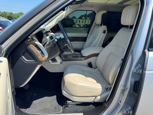 Used 2019 Land Rover Range Rover AWD/4WD image 14