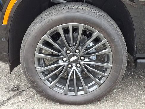 Certified 2025 Cadillac Escalade Sport Platinum w/ LPO, Floor Liner Package image 6