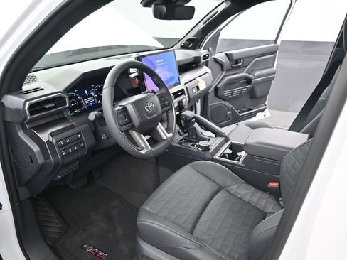 New 2026 Toyota 4Runner TRD Off-Road Premium AWD/4WD image 4
