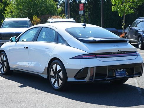 Certified 2024 Hyundai Ioniq 6 SE AWD/4WD image 8