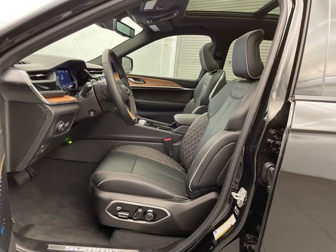 New 2025 Jeep Grand Cherokee L Summit image 22