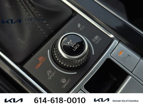 Certified 2024 Kia Telluride S w/ S Sunroof Package AWD/4WD image 32