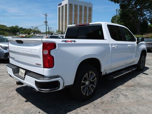 Used 2024 Chevrolet Silverado 1500 RST w/ Convenience Package II AWD/4WD image 10