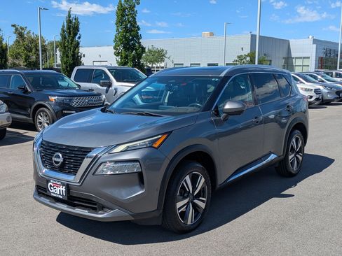 Used 2023 Nissan Rogue SL w/ SL Premium Package AWD/4WD image 10