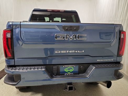 Certified 2024 GMC Sierra 2500 Denali Ultimate image 5