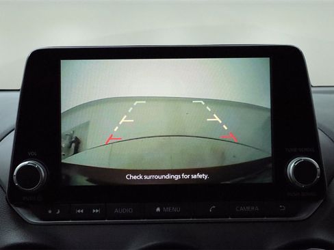 Used 2023 Nissan Sentra SV image 25