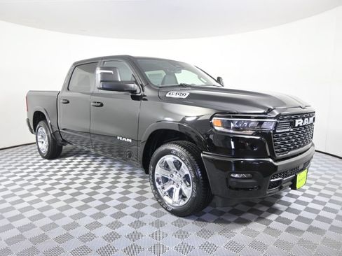 Used 2026 RAM 1500 Big Horn AWD/4WD image 10