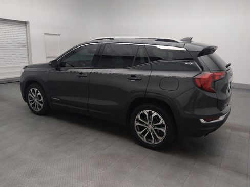 Used 2020 GMC Terrain SLT w/ Preferred Package FWD image 3