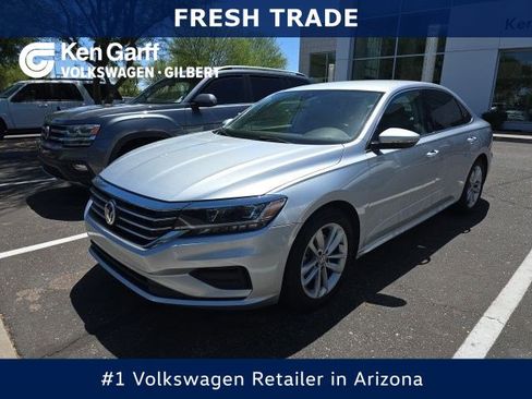 Used 2020 Volkswagen Passat 2.0T SE FWD image 1