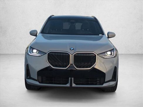 Certified 2025 BMW X3 xDrive30i w/ M Sport Package image 6