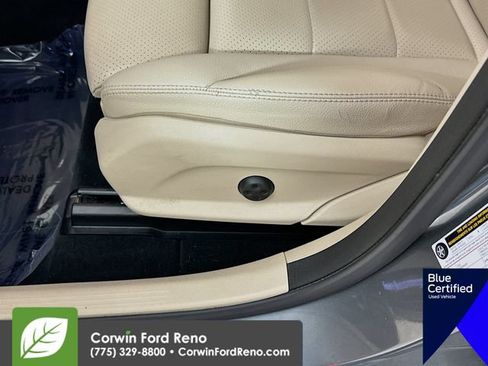 Used 2020 Mercedes-Benz GLC 300 4MATIC image 21