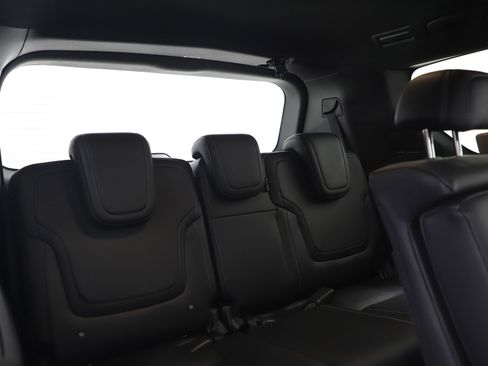 Used 2025 Nissan Armada PRO-4X w/ Pro-4X Premium Package AWD/4WD image 12