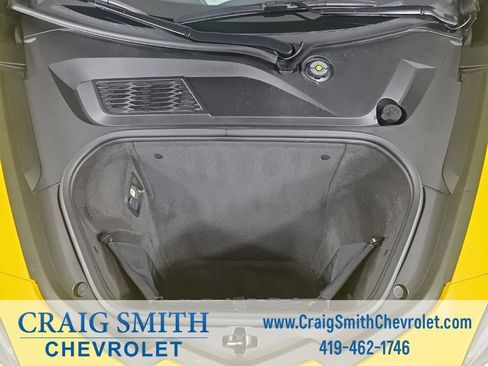 Used 2025 Chevrolet Corvette Stingray Premium Conv w/ Z51 Performance Package RWD image 9