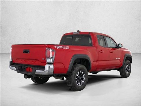 Used 2020 Toyota Tacoma TRD Off-Road AWD/4WD image 7