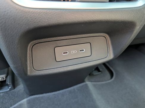 Used 2025 Acura RDX SH-AWD w/ Technology Package image 16