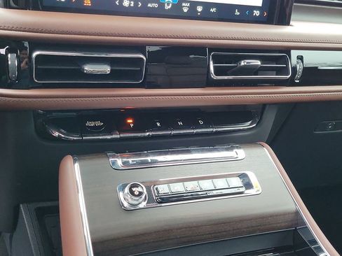 New 2026 Lincoln Aviator Reserve image 28