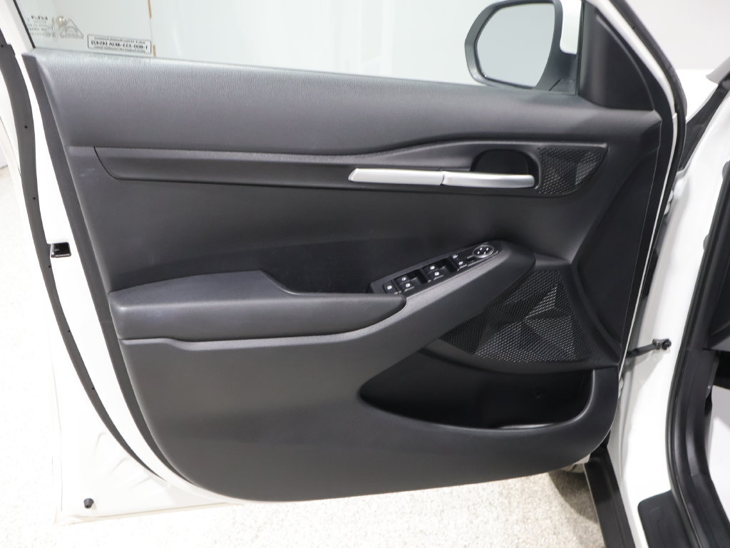 Used 2026 Kia Seltos LX AWD/4WD image 13