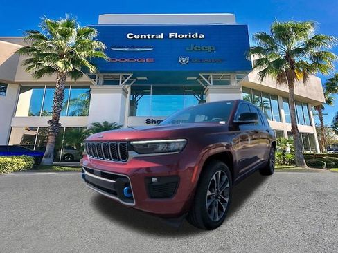 Certified 2023 Jeep Grand Cherokee Overland w/ Luxury Tech Group IV image 9