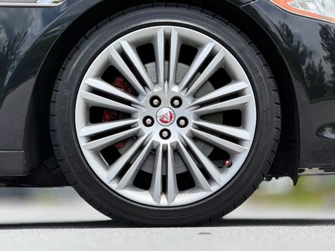 Used 2015 Jaguar XJ L Portfolio AWD/4WD image 21