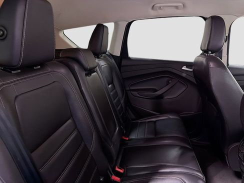 Used 2019 Ford Escape Titanium AWD/4WD image 28