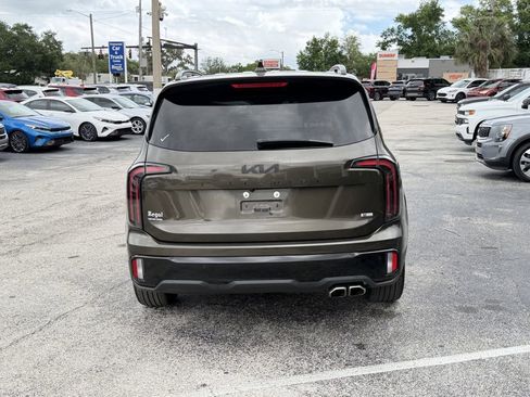 Certified 2025 Kia Telluride SX X-Line AWD/4WD image 6
