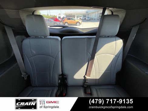 Used 2023 Buick Enclave Essence FWD image 26