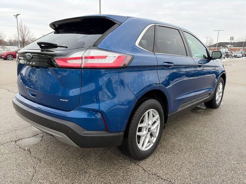 Used 2024 Ford Edge SEL w/ Convenience Package image 7