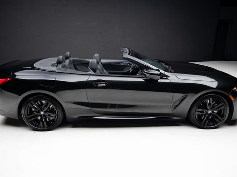 Used 2023 BMW M850i xDrive Convertible w/ M Sport Professional Package AWD/4WD image 37