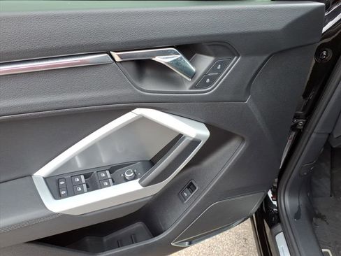 Used 2021 Audi Q3 2.0T Premium Plus w/ Premium Plus Package image 14