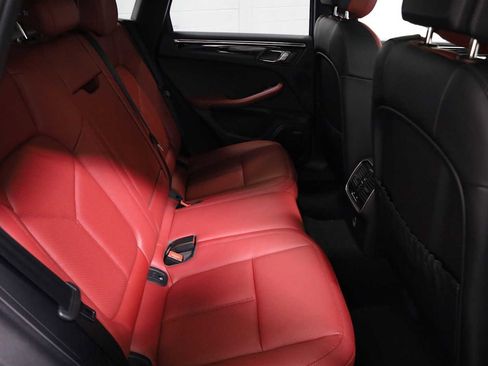 New 2026 Porsche Macan AWD/4WD image 36