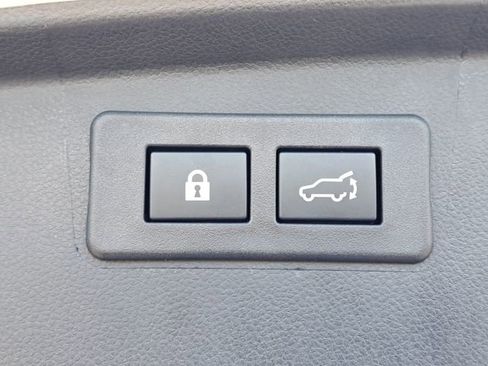 Used 2025 Subaru Outback Onyx Edition w/ Popular Package #2 image 28