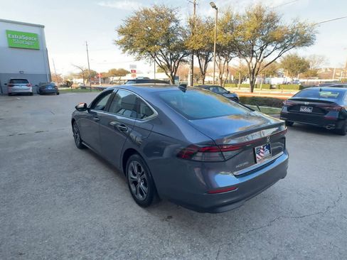 Used 2023 Honda Accord EX image 6