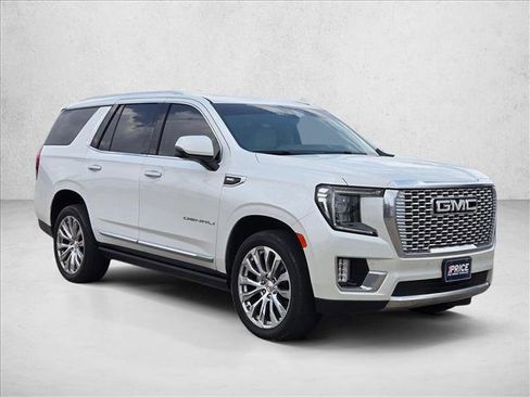 Used 2022 GMC Yukon Denali AWD/4WD image 3