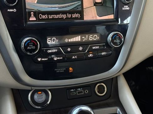 Used 2022 Nissan Murano Platinum w/ Cargo Package FWD image 25