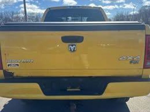 Used 2005 Dodge Ram 2500 Truck SLT AWD/4WD image 6