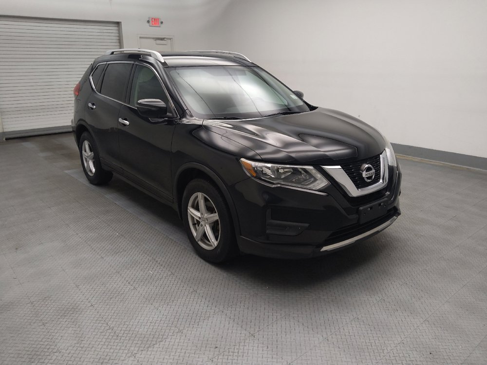 Used 2017 Nissan Rogue S w/ S Appearance Package FWD image 11