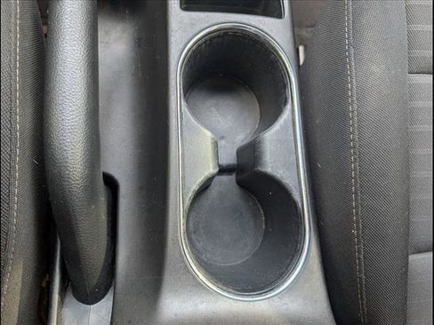 Used 2017 Kia Forte S image 21