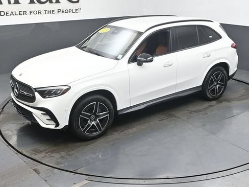 Used 2024 Mercedes-Benz GLC 300 image 44