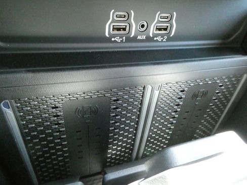 New 2026 RAM 2500 Laramie w/ Night Edition AWD/4WD image 29