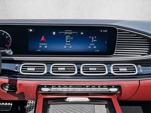 New 2026 Mercedes-Benz GLS 580 4MATIC image 21