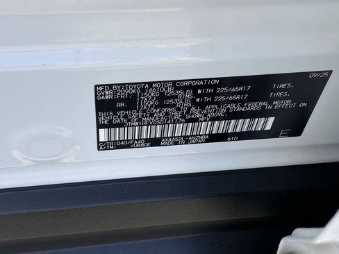 Certified 2025 Toyota RAV4 XLE w/ Convenience Package FWD image 37