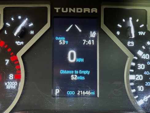 Used 2024 Toyota Tundra SR5 w/ SR5 Premium Package AWD/4WD image 8