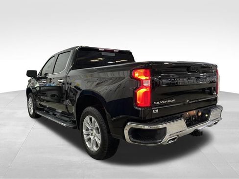 Used 2025 Chevrolet Silverado 1500 LTZ w/ LTZ Premium Package AWD/4WD image 3