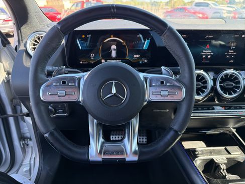 Used 2022 Mercedes-Benz GLA 35 AMG 4MATIC image 9