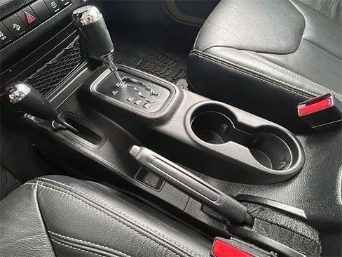 Certified 2017 Jeep Wrangler Unlimited Sahara w/ Quick Order Package 24E Chief image 33