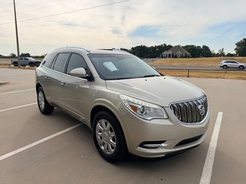 Used 2015 Buick Enclave Leather w/ Trailering Package FWD image 4