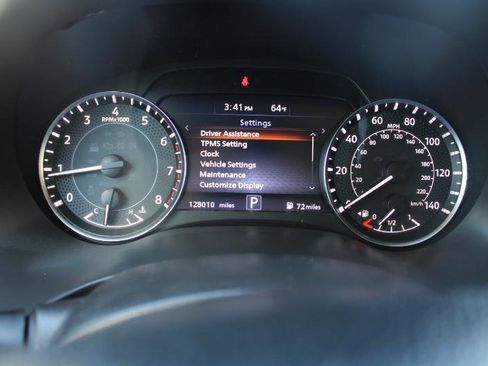 Used 2021 Nissan Armada SV RWD image 19
