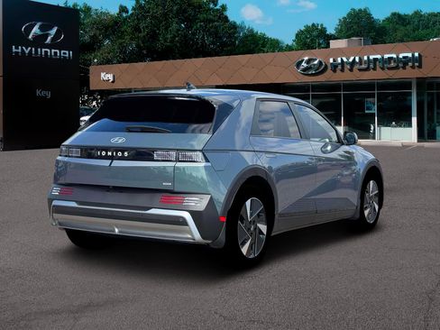 New 2026 Hyundai Ioniq 5 SEL image 7